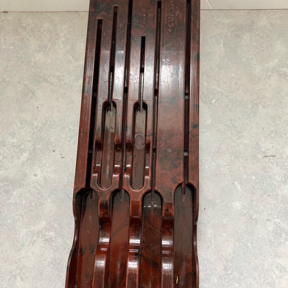 Vintage cutco Bakelite holder